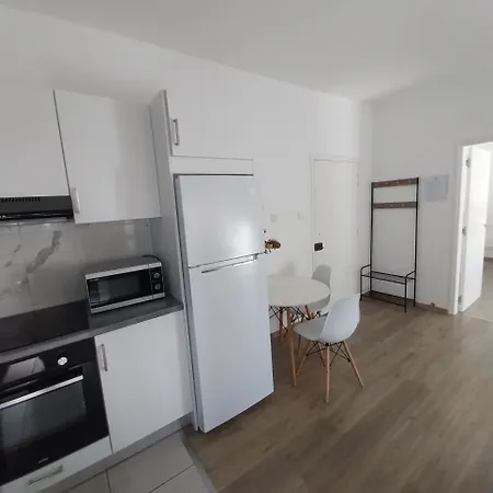 1 Bd At Mediterranean - Bay B206 Apartment