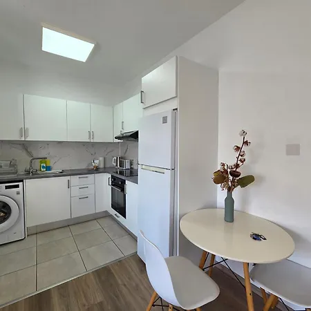 1 Bd At Mediterranean - Bay B206 * Limisso