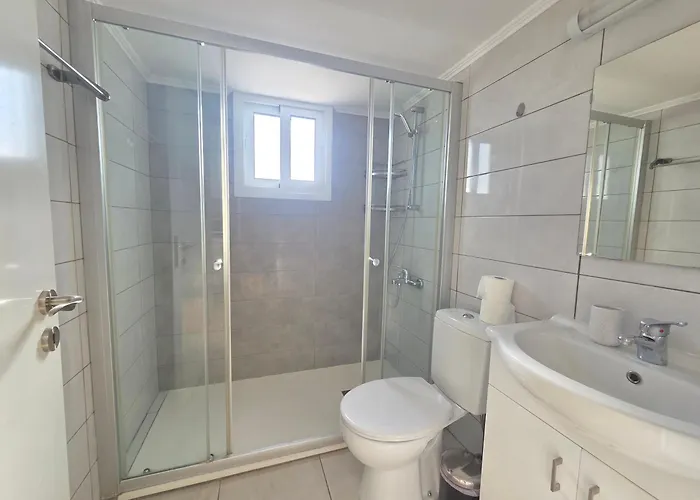 1 Bd At Mediterranean - Bay B206 ليماسول